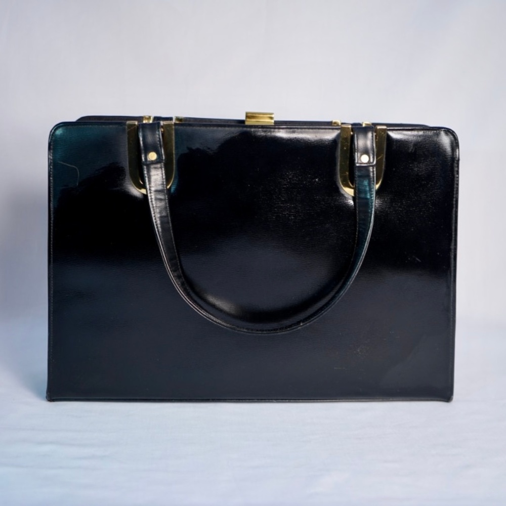 🍁Vintage Dobbies leather and gold plated purse